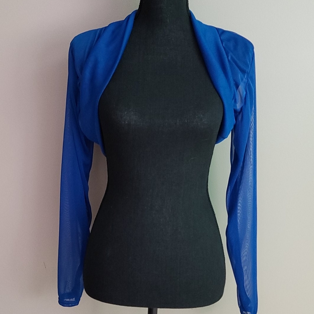 Xlusive Fashions Shoulder Wrap